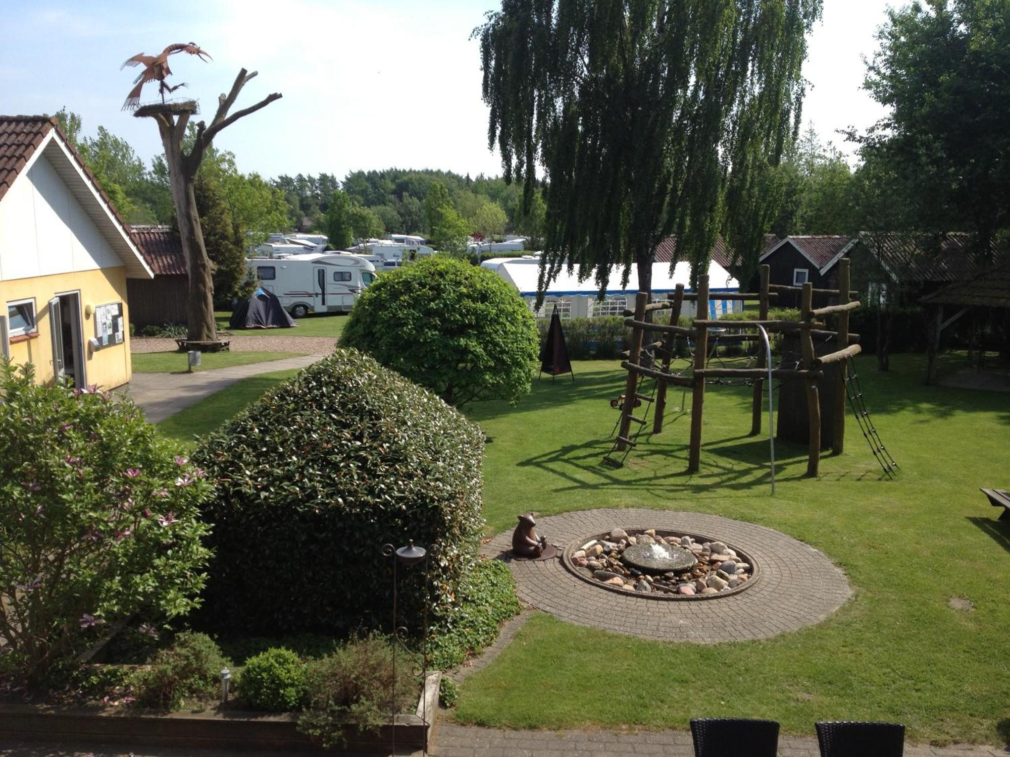 Omme A Camping & Cottages Kültér fotó